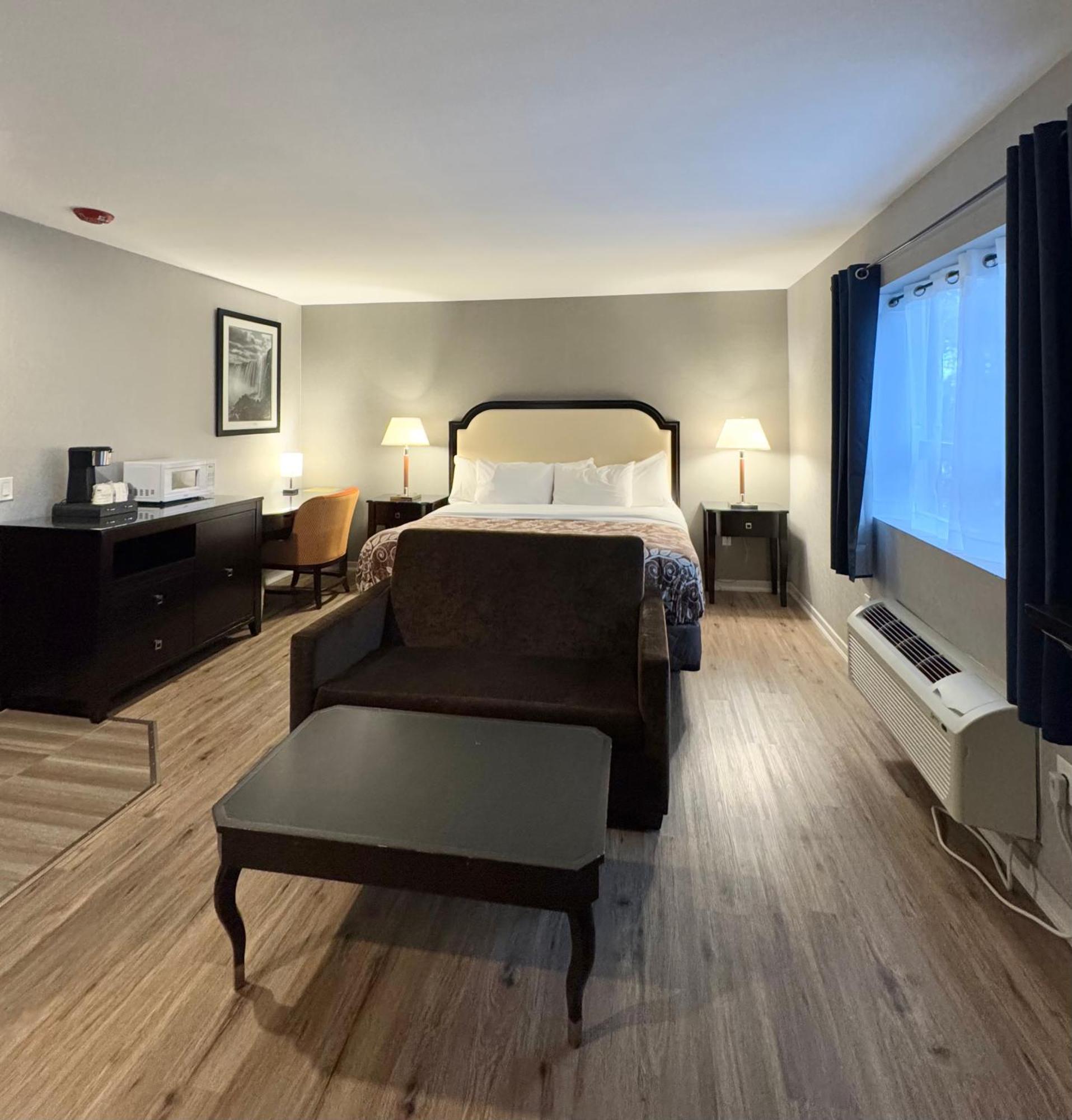 Big Bird Inn Wawa, Surestay Collection By Best Western Eksteriør billede