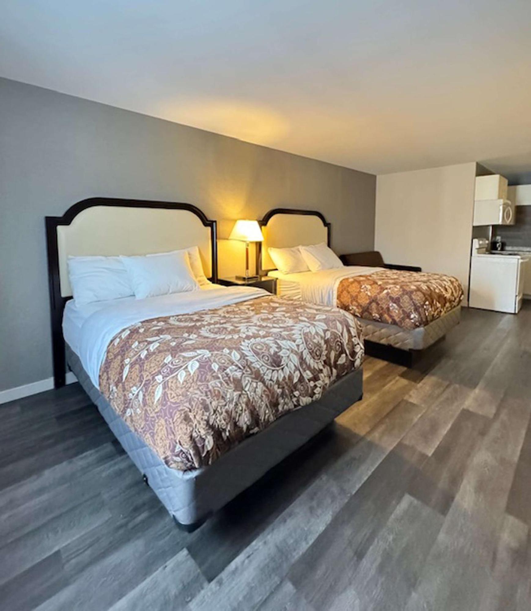 Big Bird Inn Wawa, Surestay Collection By Best Western Eksteriør billede